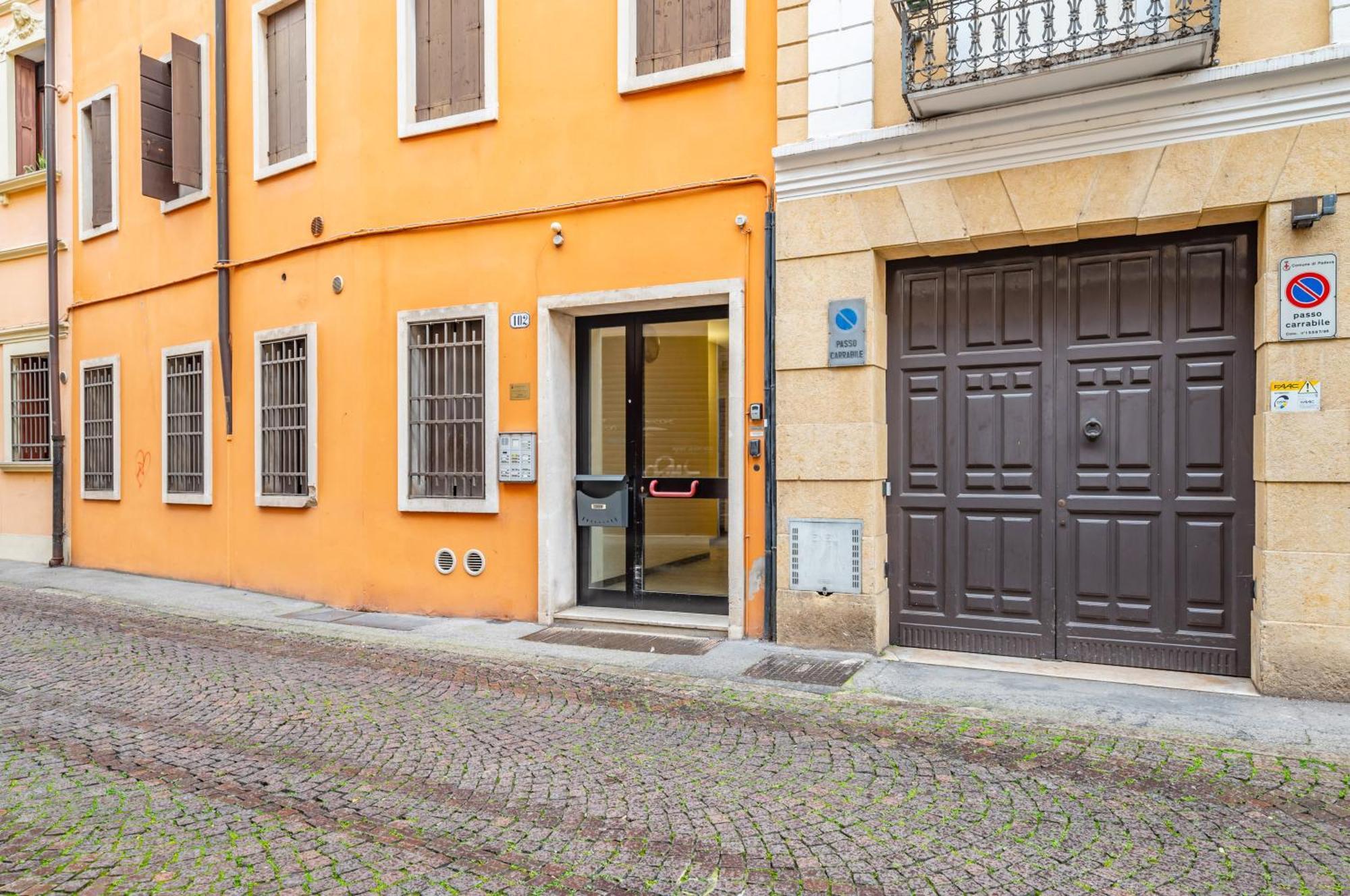 Appartamento And Functional Studio! Padova